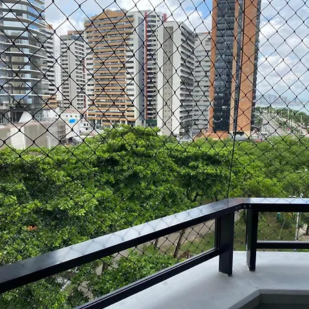 Flat Na Beira Mar 557